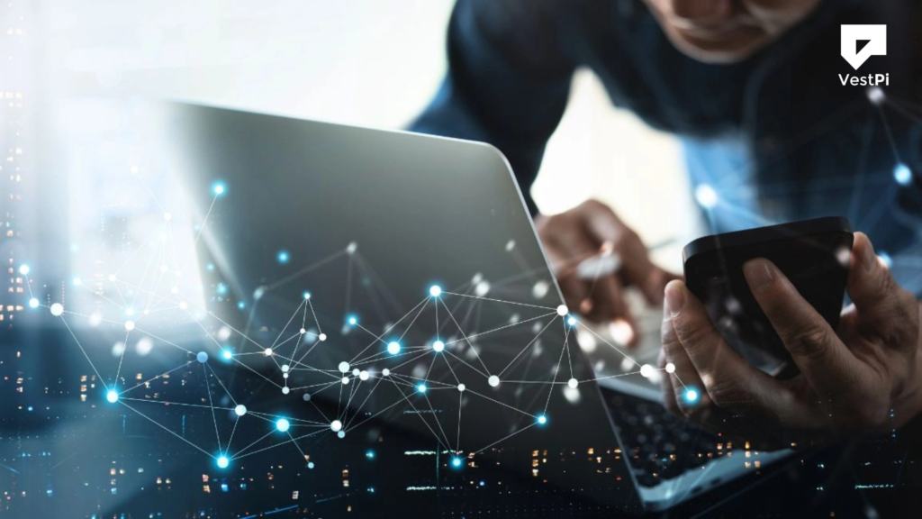 Difference Between Public and Private Blockchains Explained